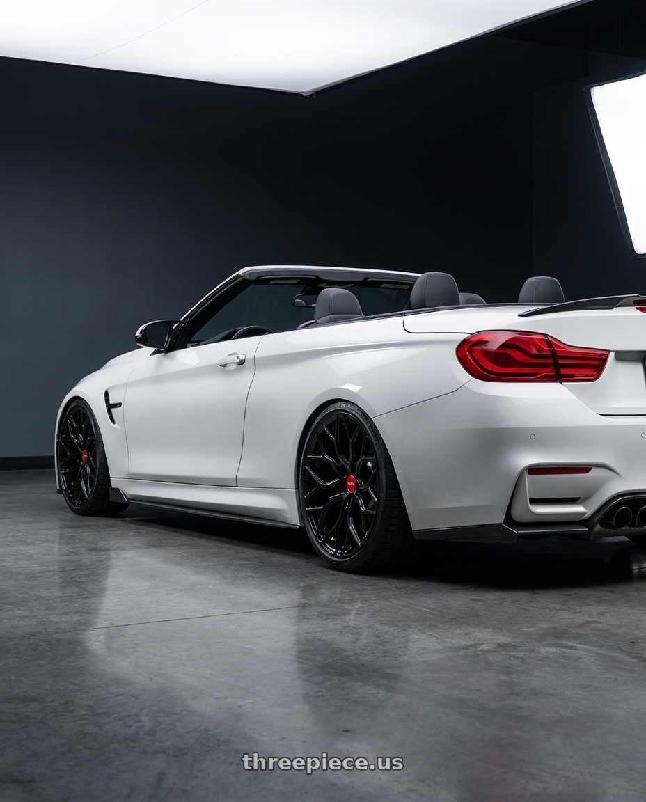 2020 BMW M4 with VOSSEN HF-2 5X120 20x9 +35 GLOSS BLACK wheels rear three quarter view square tires