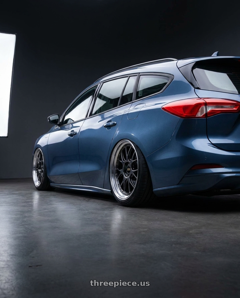 2023 focus wagon mk4.5星燄藍 with BBS LM-R 5x114.3 19x8.5+43 Diamond Black wheels rear three quarter view slight stretch tires