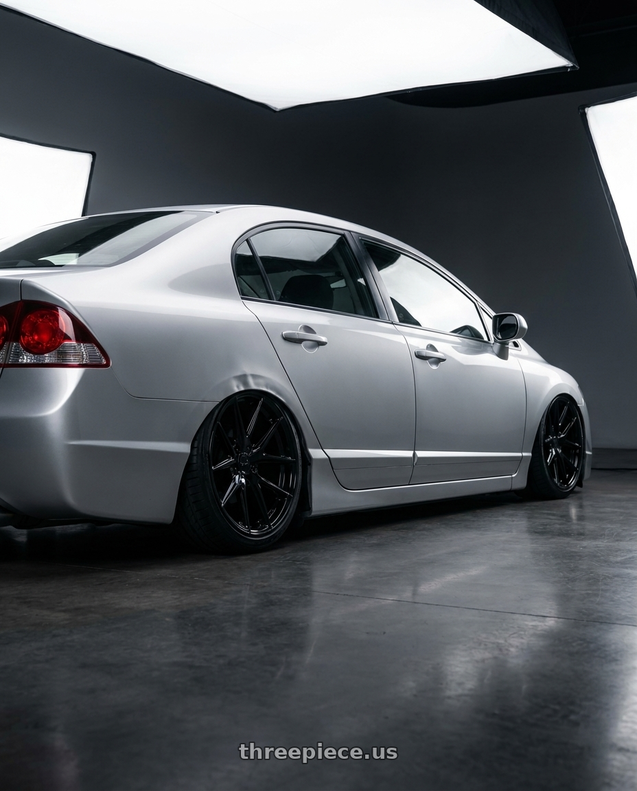 2010 Fd1 Civic with VOSSEN HF-5 5X114.3 19x9.5 +40 GLOSS BLACK wheels rear three quarter view slight stretch tires