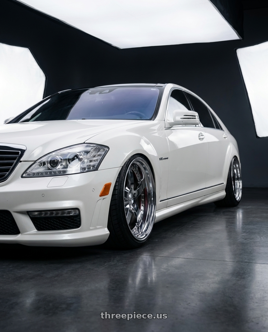 2011 Mercedes S63 AMG with Work Equip E05 5x108 19x10.5+-42 o disk 3d Chrome wheels