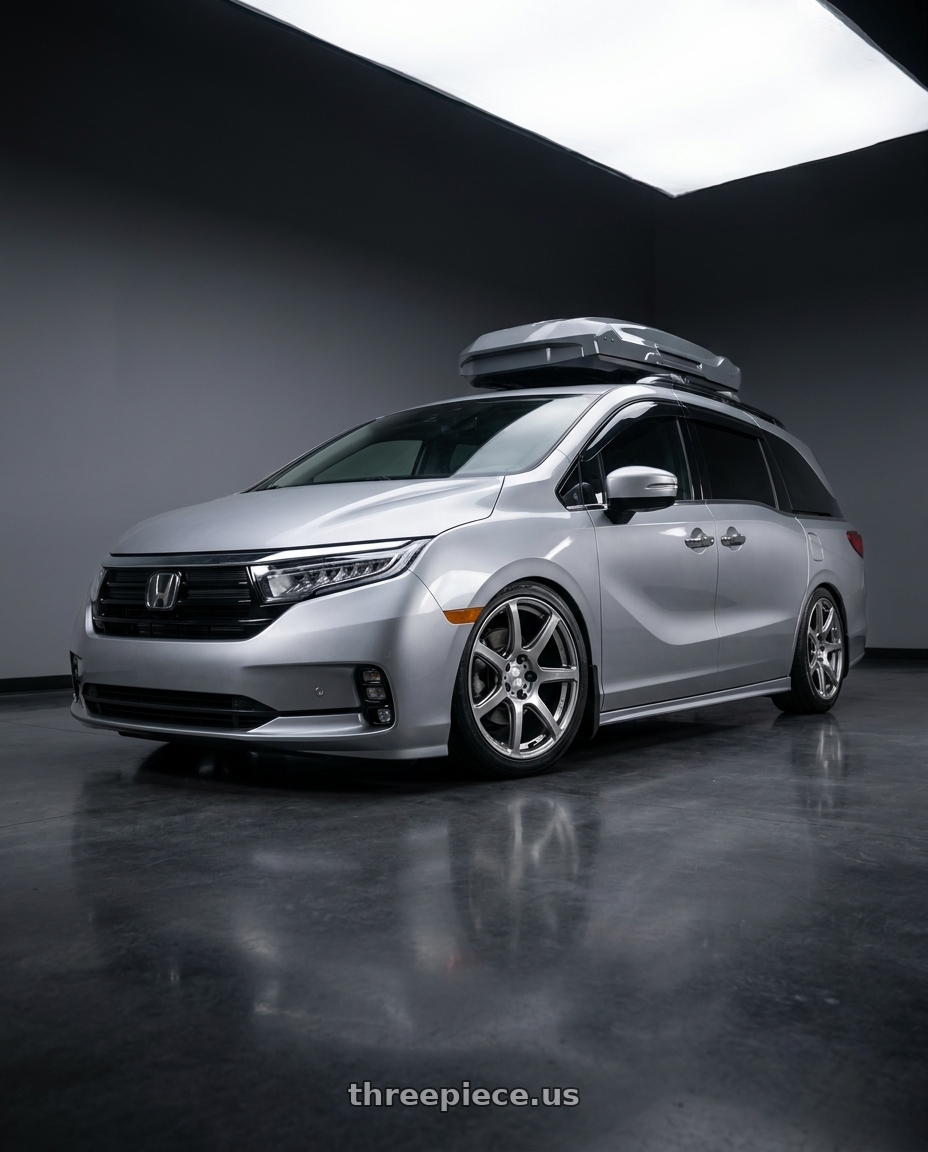 2024 Honda Odyssey with Work Emotion T7r 5x120 18x8.5 +45 Gt Silver wheels