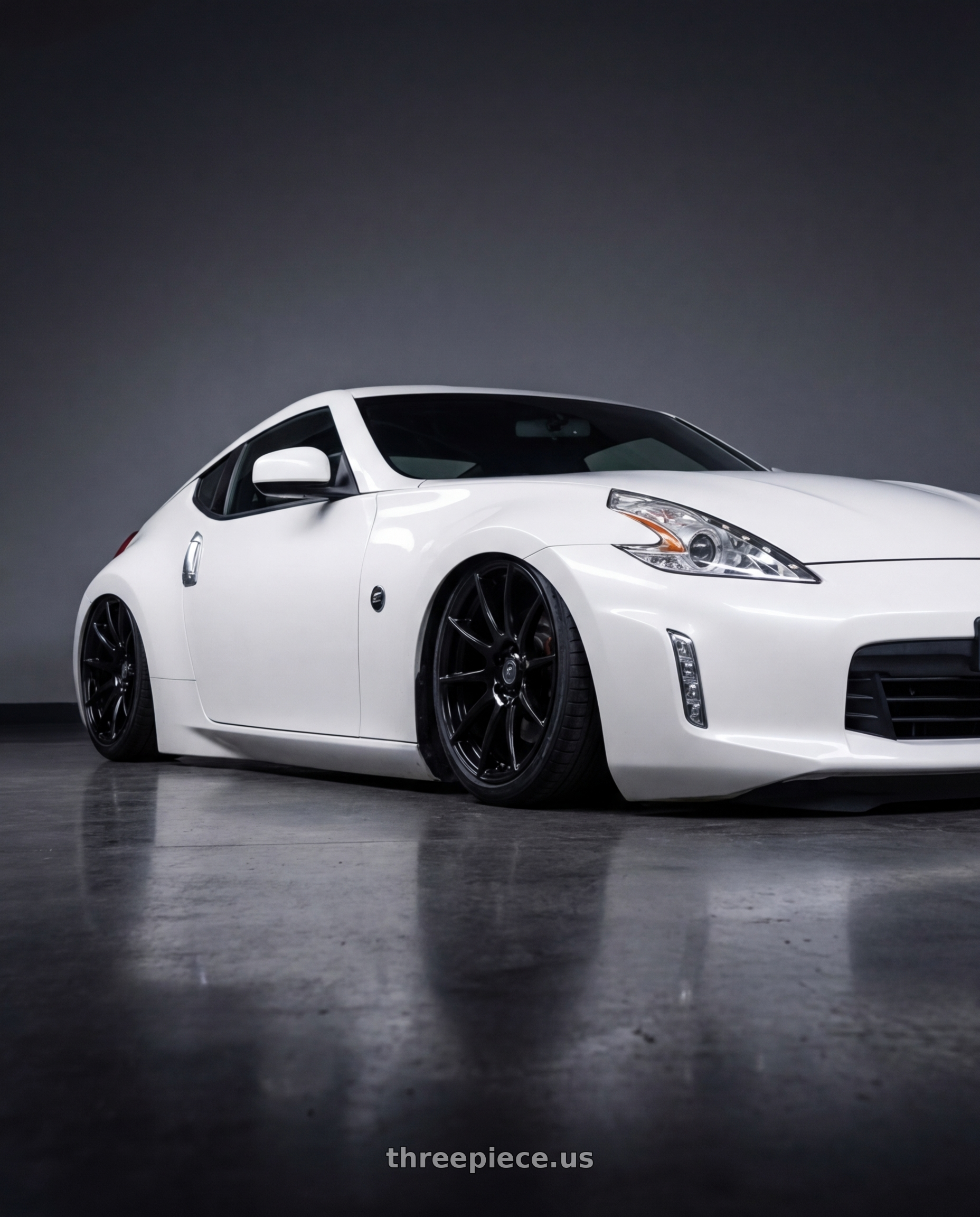 2019 Nissan 370Z with Forgestar CF10 5x114.3 19x9 +35 Gloss Black wheels front three quarter view stanced stance