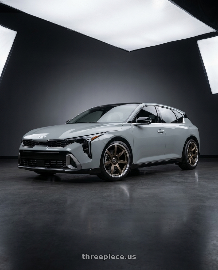 2026 Kia K4 Hatchback GT-Line with Work Emotion T7R 2P wheels