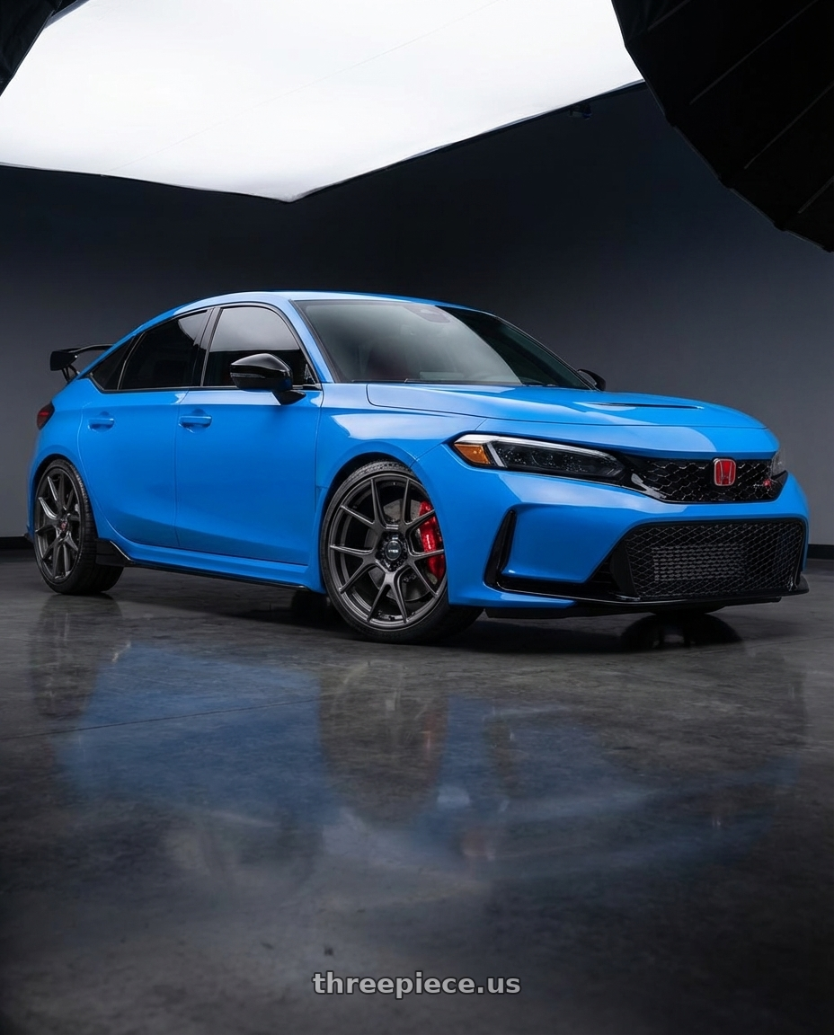 2024 Honda Civic Type R with Konig Ampliform 5x120 19x10+28 Dark Metallic Graphite wheels