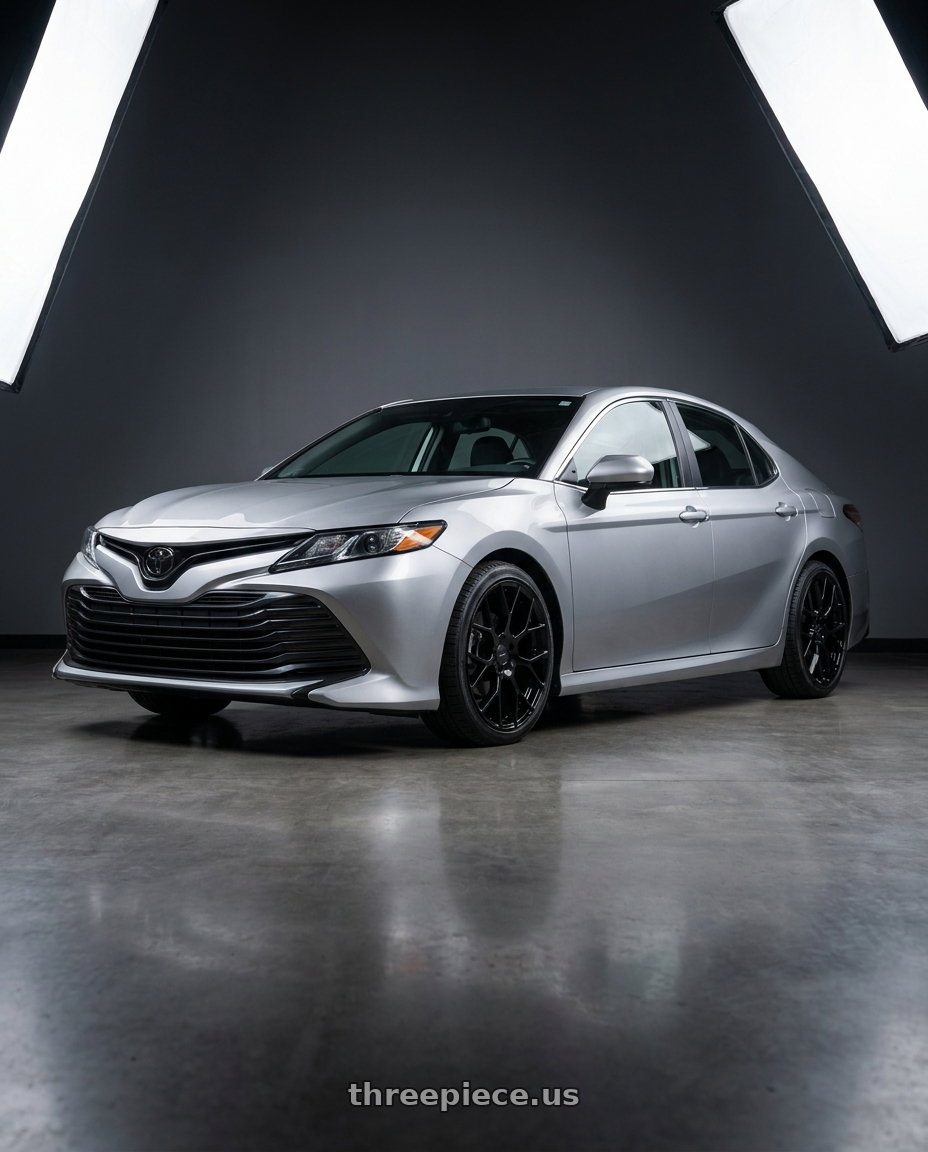 2018 toyota camry le silver with Petrol P2B 5X114.3 19X8 +40 GLOSS BLACK wheels