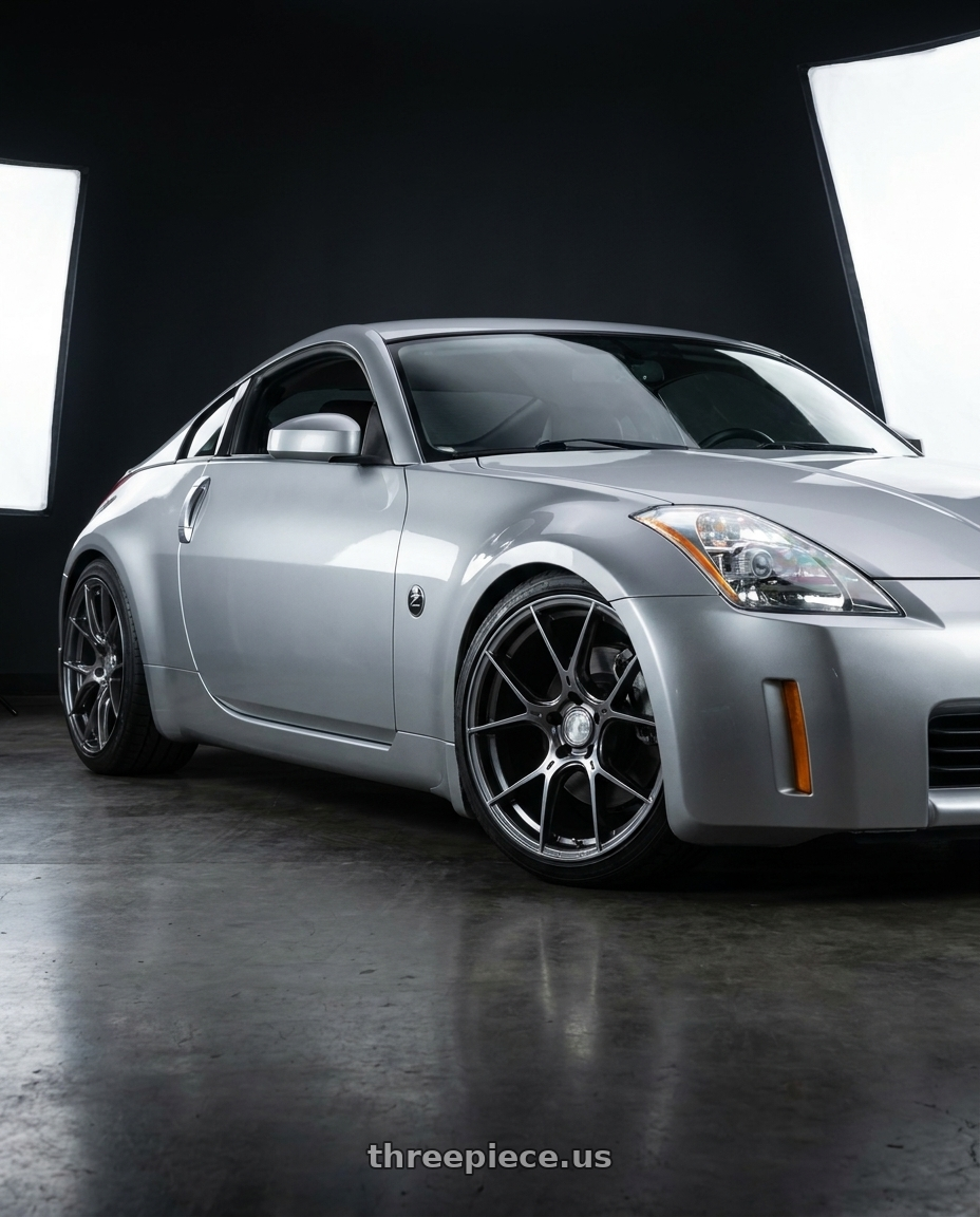 2003 Nissan 350Z with Aodhan AH-11 5x114.3 19x9.5 +35 Hyper Black wheels