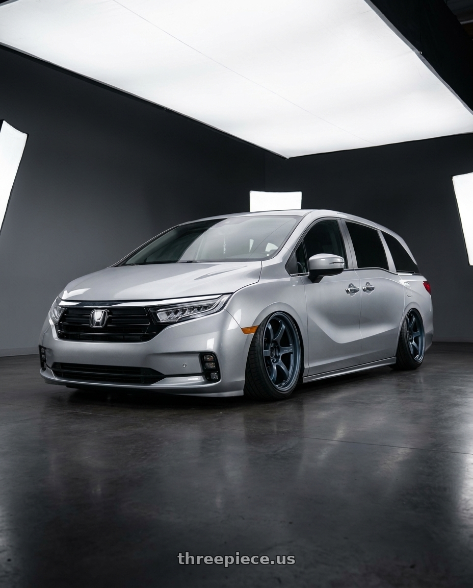 2024 Honda Odyssey with Gram Lights 57DR 5x120 19x8.5 +45 GUNBLUE 2 wheels