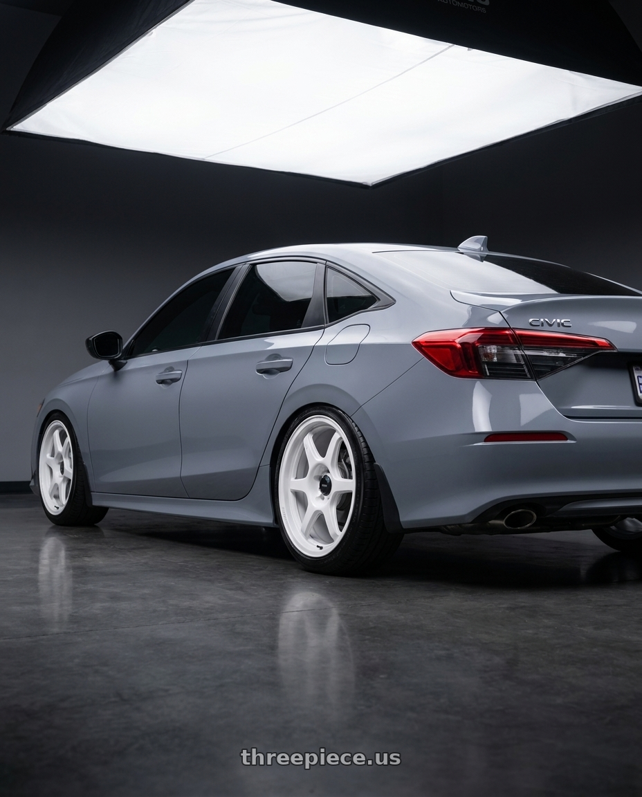 2026 Honda civic si with Konig Hexaform 5X114.3 18x8.5+43 Gloss White Flow Formed wheels rear three quarter view slight stretch tires