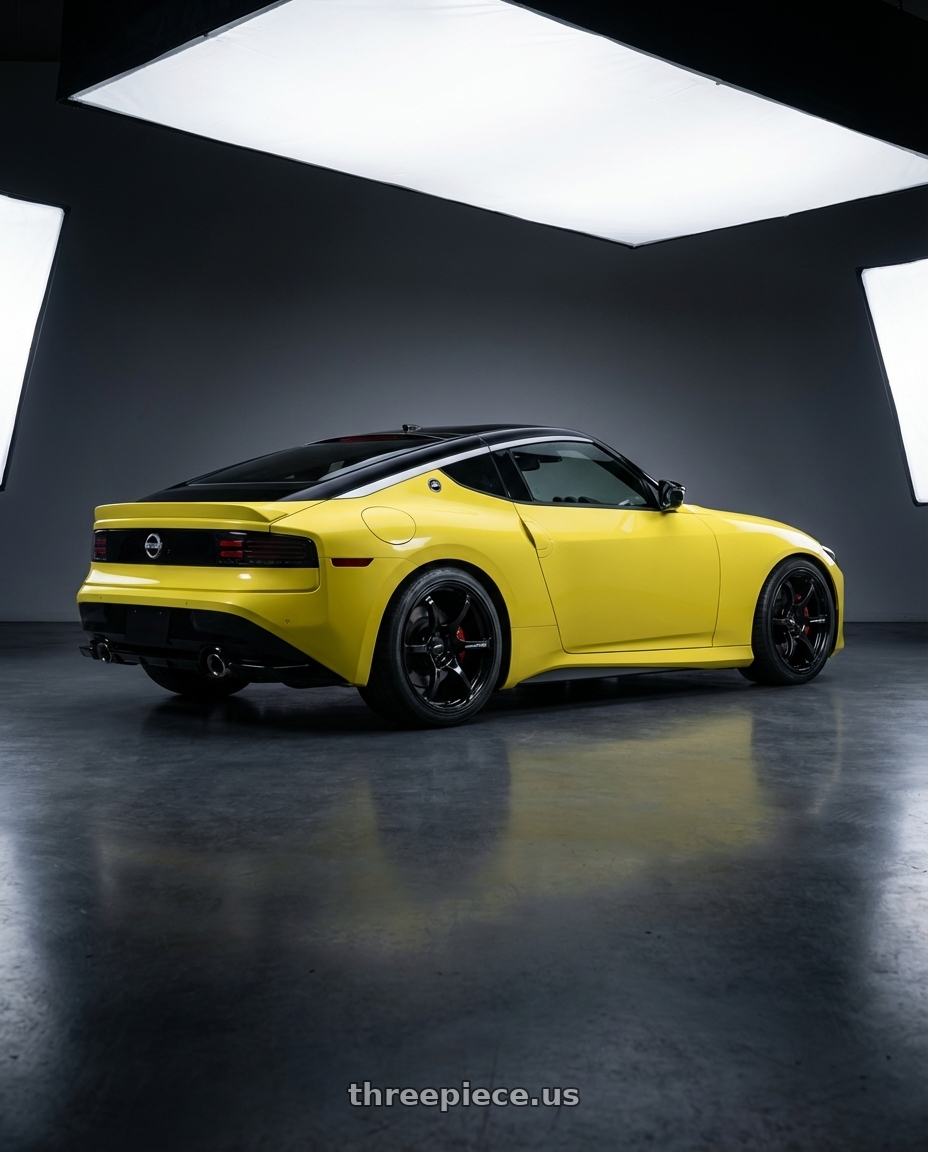 2024 Nissan Z with Advan RGIII 5x114.3 19x9.0+35 Gloss Black wheels rear three quarter view square tires