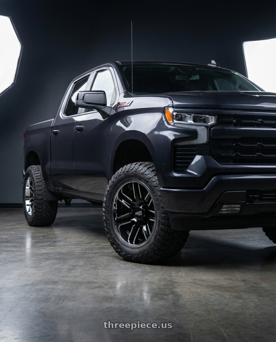 2023 Chevrolet Silverado 1500 with Moto Metal MO202 6X139.7 20X10 -18 GLOSS BLACK MACHINED CENTER CHROME LIP wheels