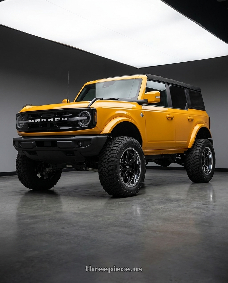 2024 Ford Bronco with Moto Metal MO200 6X139.7 20X12 -44 GLOSS BLACK MILLED CENTER CHROME LIP wheels