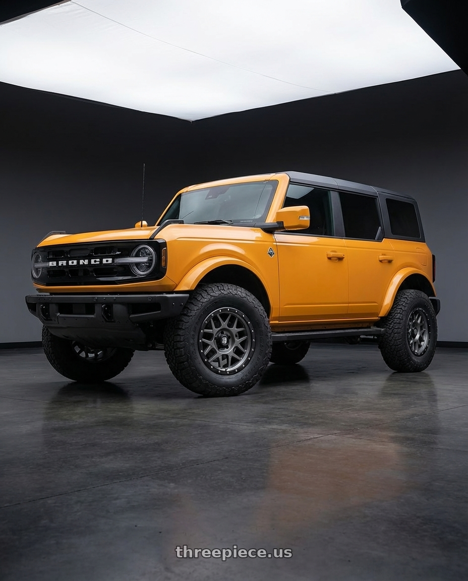 2024 Ford Bronco with XD XD127 BULLY 6X139.7 17X8.5 +0 MATTE GRAY BLACK RING wheels