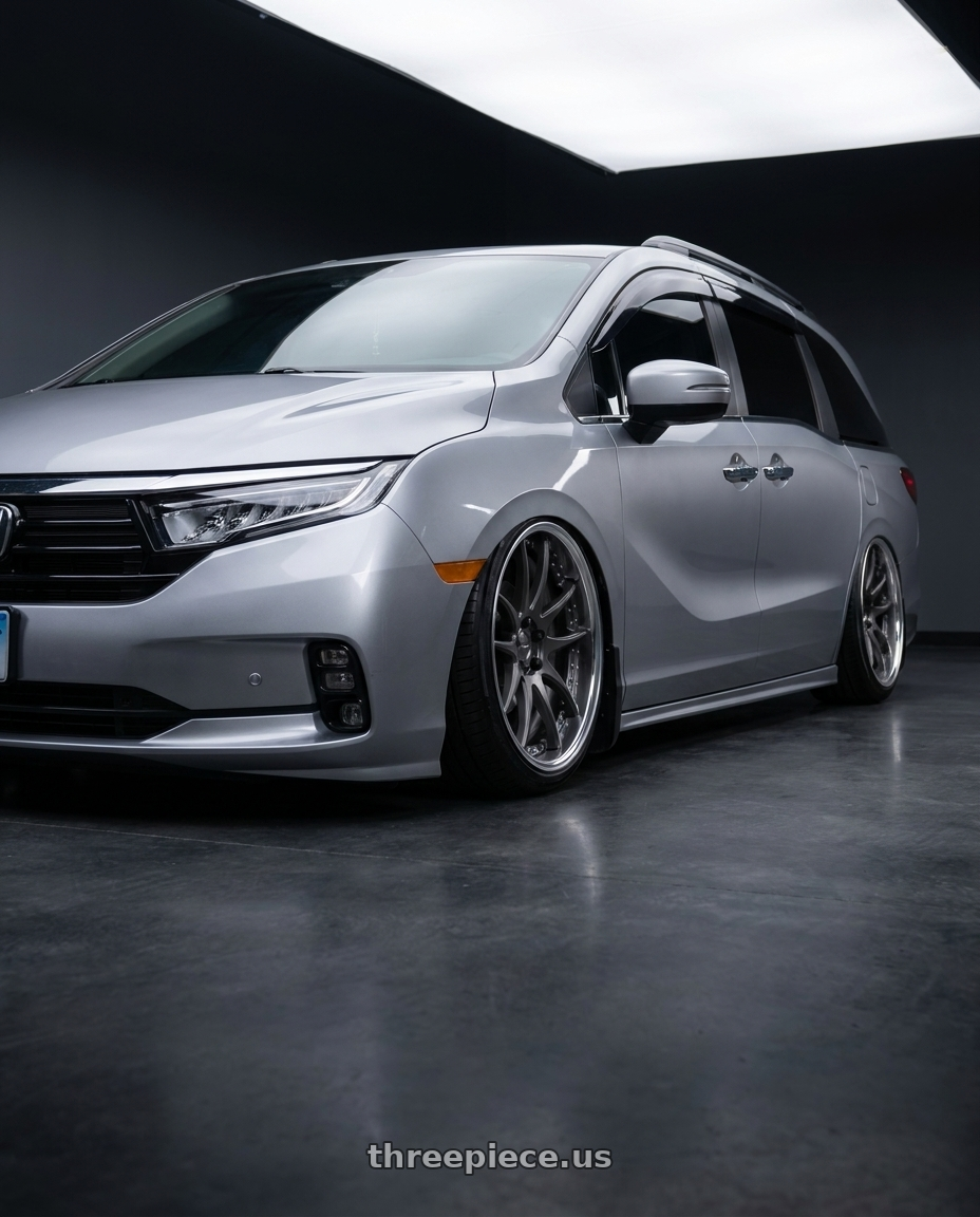 2024 Honda Odyssey with Work Emotion Cr 3P 5x120 20x8.5+44 L Disk Matte Gunmetal wheels