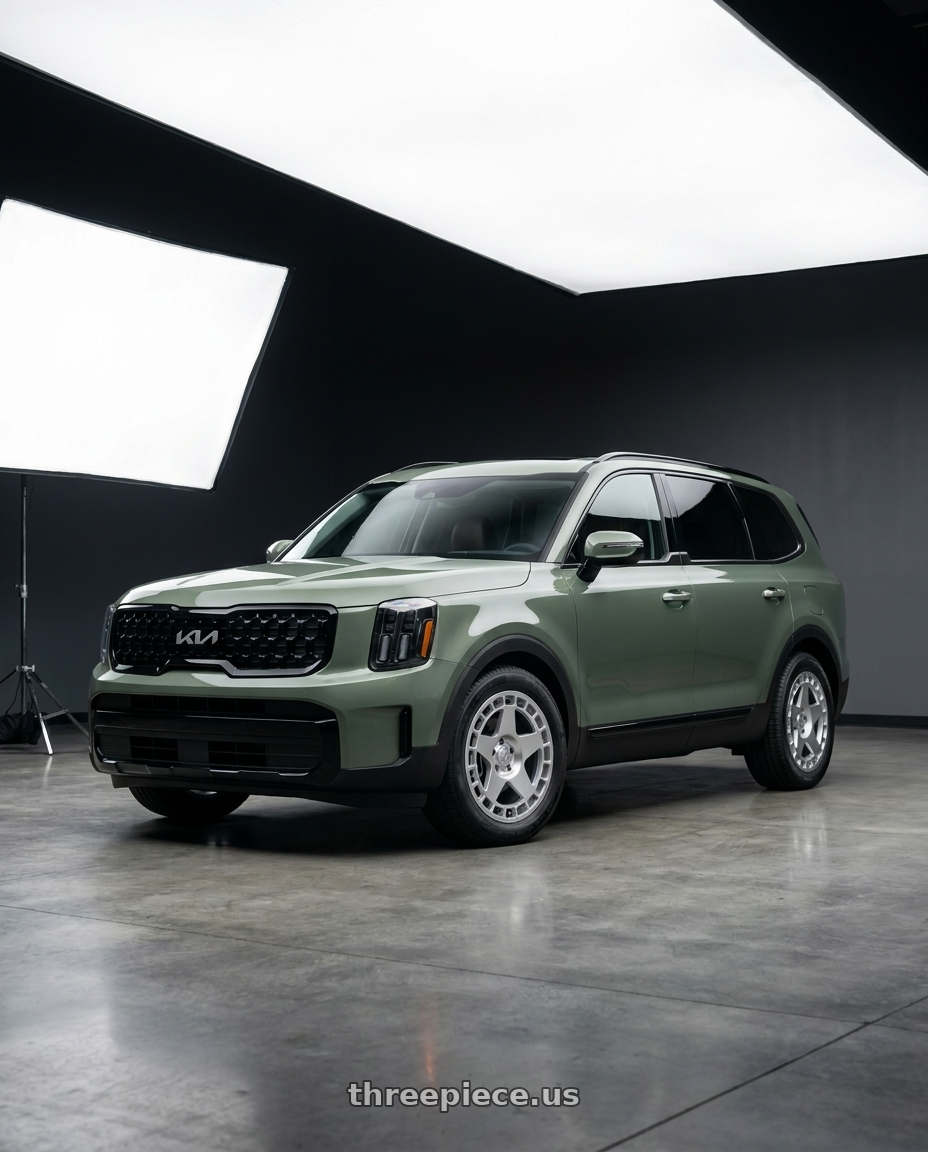 2024 Kia Telluride with fifteen52 TURBOMAC 5x114.3 18x8.5 +30 SPEED SILVER (GLOSS SILVER) wheels