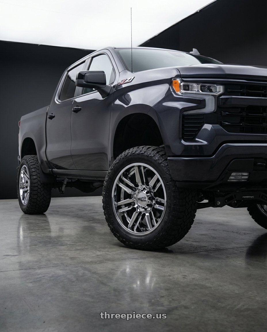 2023 Chevrolet Silverado 1500 with Moto Metal MO202 6X139.7 22X10 -18 CHROME CENTER GLOSS BLACK MILLED LIP wheels