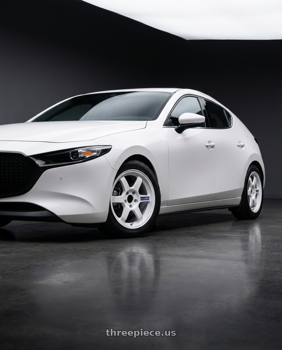 2025 年Mazda 3 with Volk Racing TE37 Gravel 5x114.3 15x7.0+35 White wheels
