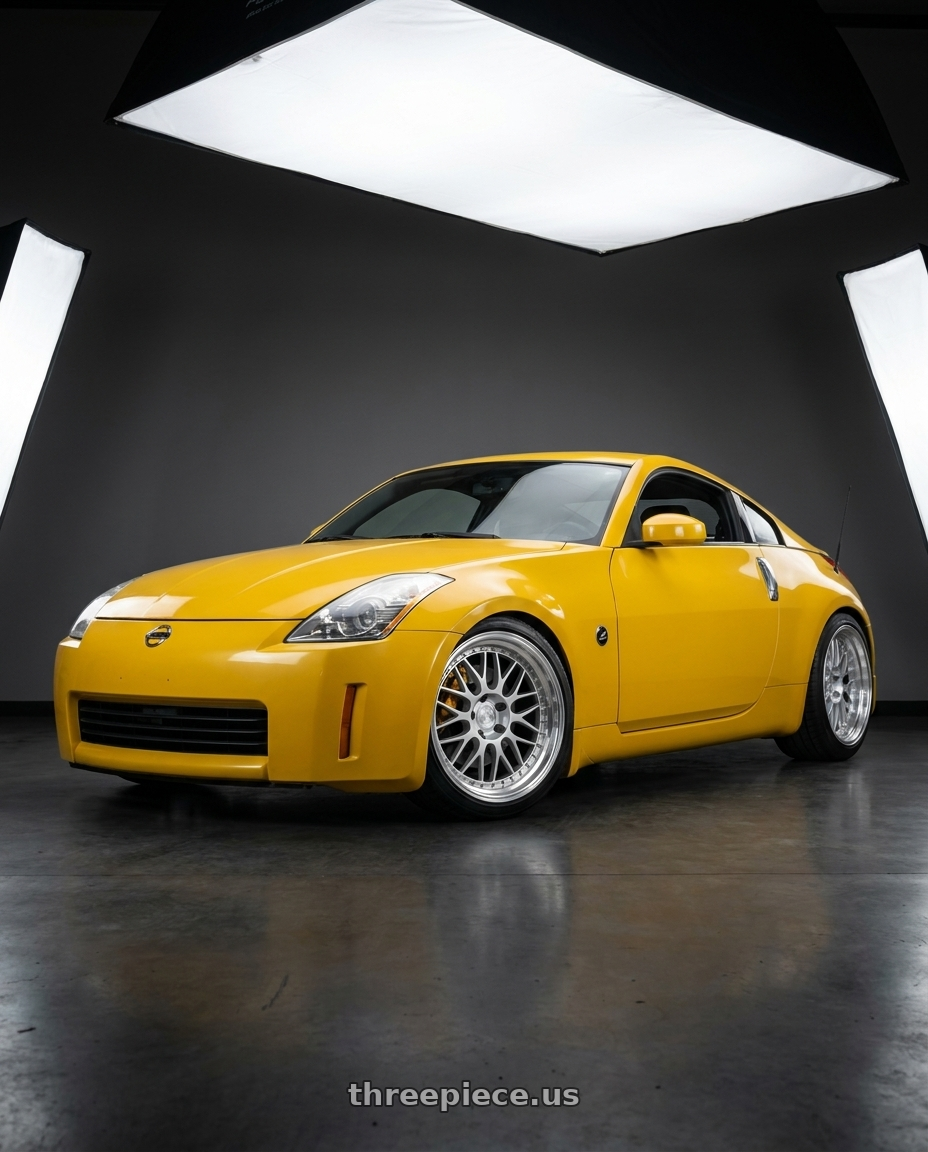 2005 nissan 350z 35th anniversary with Aodhan AH02 5x114.3 19x11+22 Silver w/ Machined Lip wheels