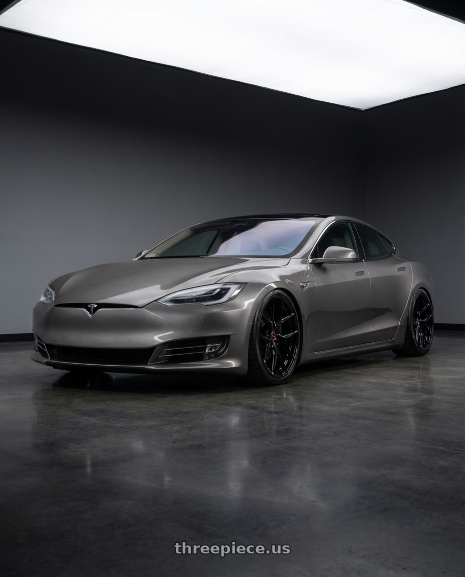2018 Tesla Model S with Vossen HF-5 21x12 / 5x120 / ET52 / Deep Face / 72.56 - Gloss Black Wheel - HF5-1B36 wheels