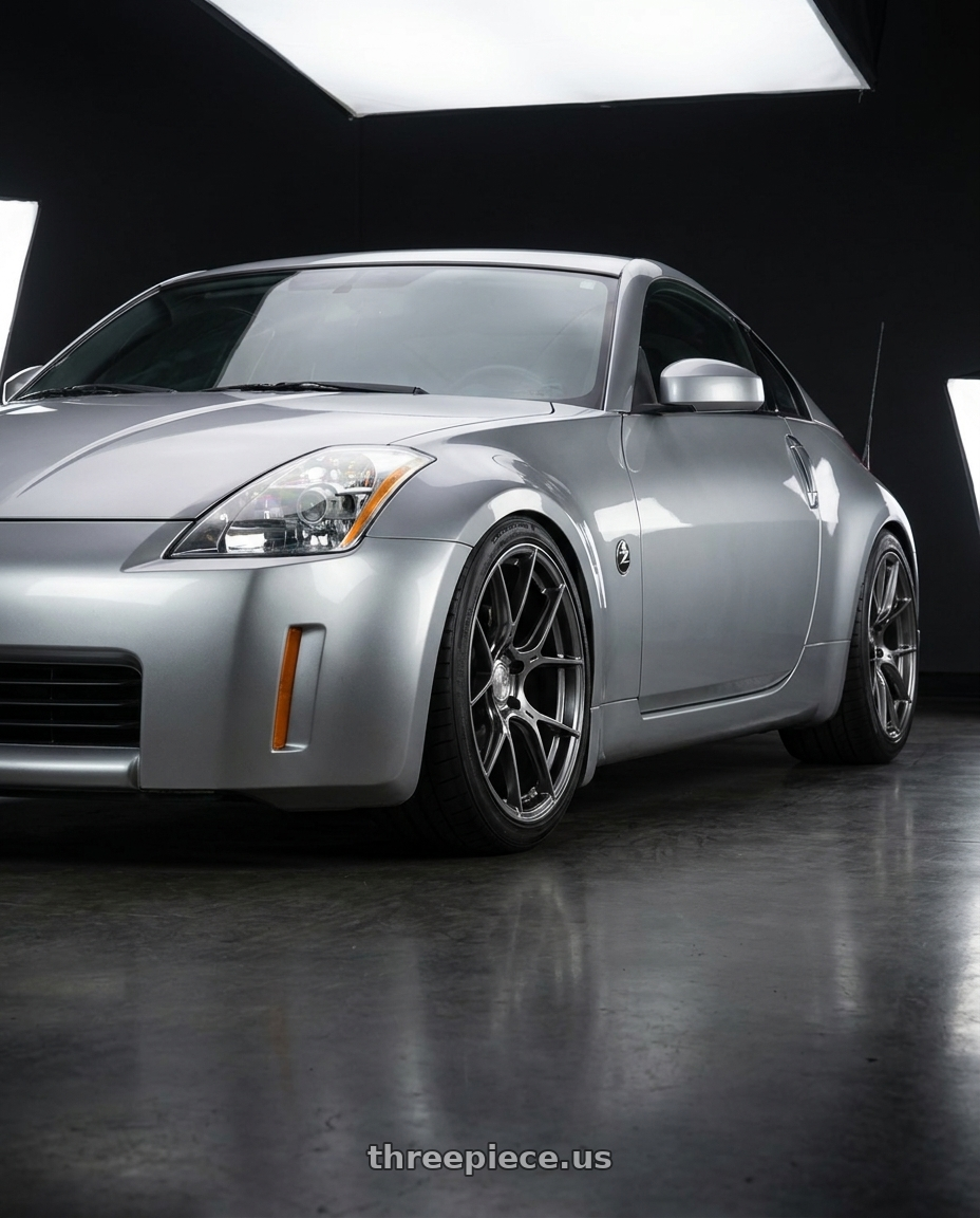 2003 Nissan 350Z with Aodhan AH-11 5x114.3 19x9.5 +35 Hyper Black wheels