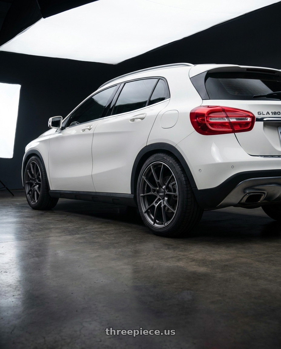 2015 Benz B180 with Dolce Luxury Trento 6x1356x1397 24x10 35 Glossy Black 24x10 Et35 wheels