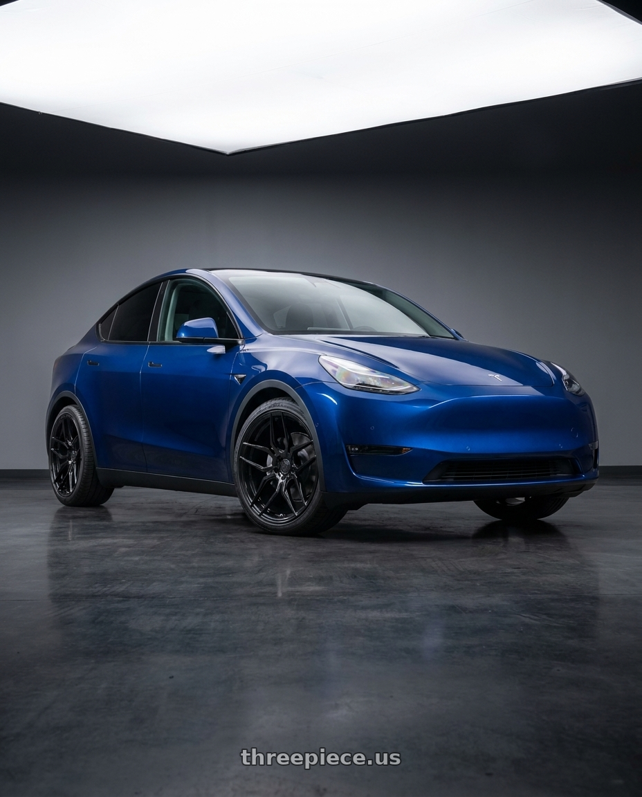 2023 Tesla Model Y with Rohana RFX7 5x112 21x11.5 +30 Gloss Black wheels