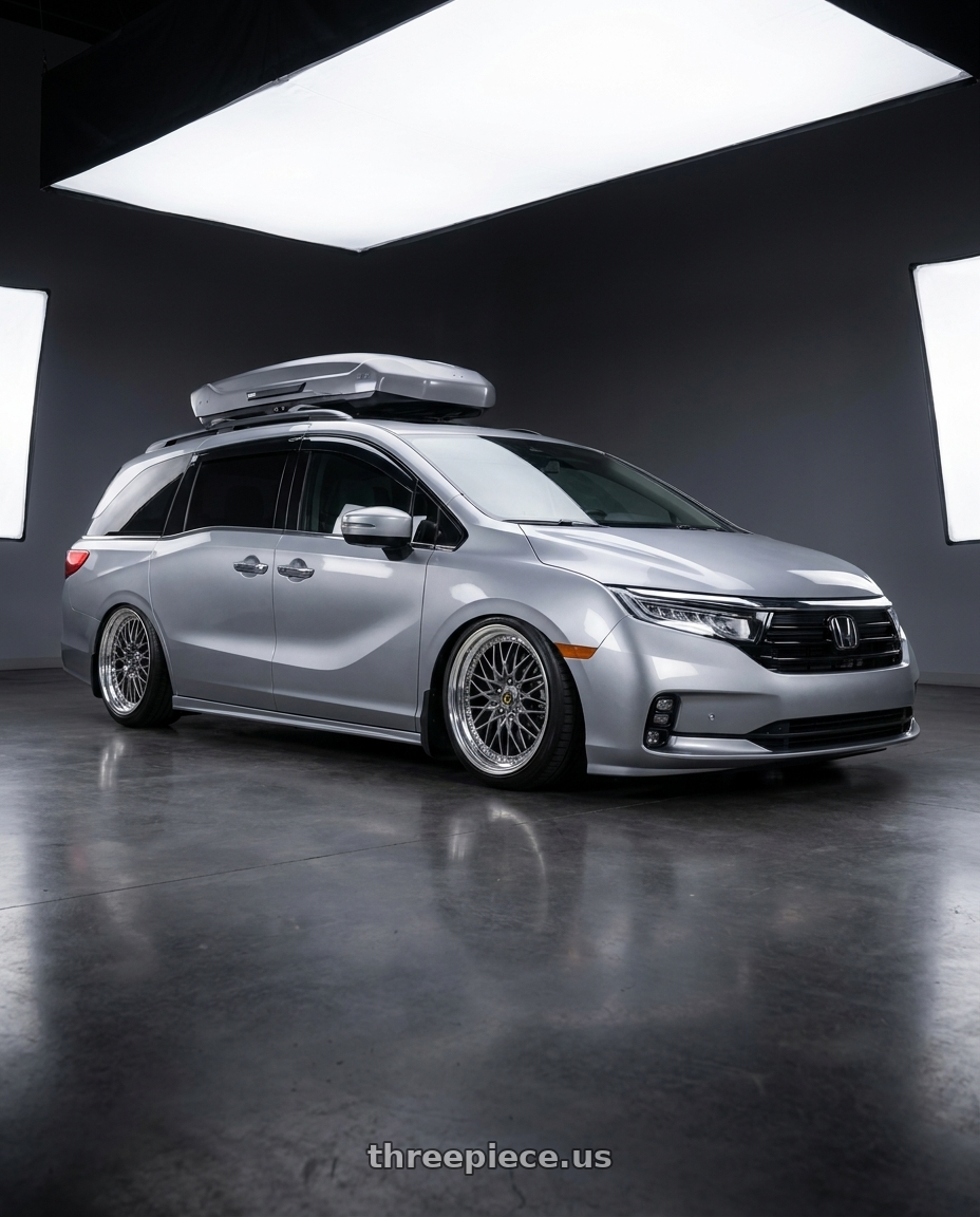 2024 Honda Odyssey with Work Vs-Xv 5x120 20x8.5+40 O Disk Brilliant Silver Black wheels