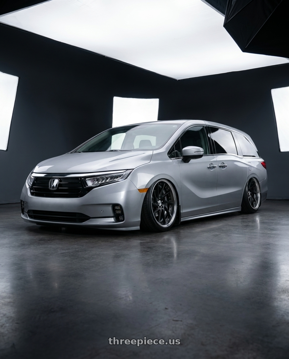 2024 Honda Odyssey  with Work Gnosis Cvs 5x120 20x8.5+45 O Disk Matte Black wheels