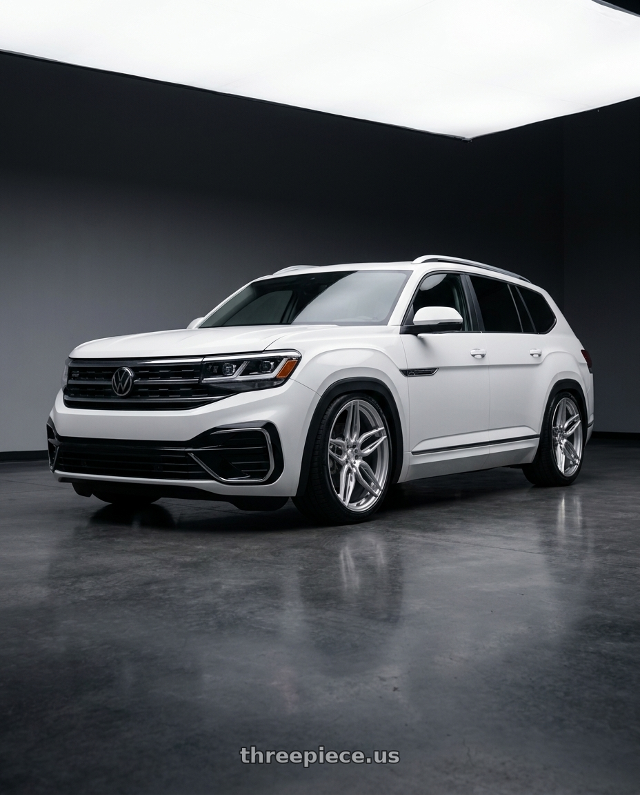 2020 vw atlas rline with ADV.1 ADV005 5x112 20x9 +20 Platinum wheels