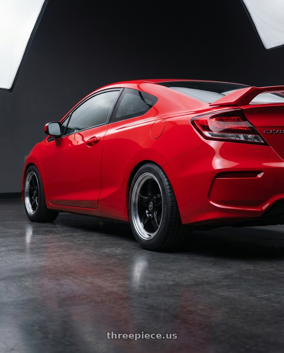 2015 Honda Civic Si with Forgestar D5 Drag 5x114.3 17x10 +50 Gloss Black Machined wheels rear three quarter view square tires