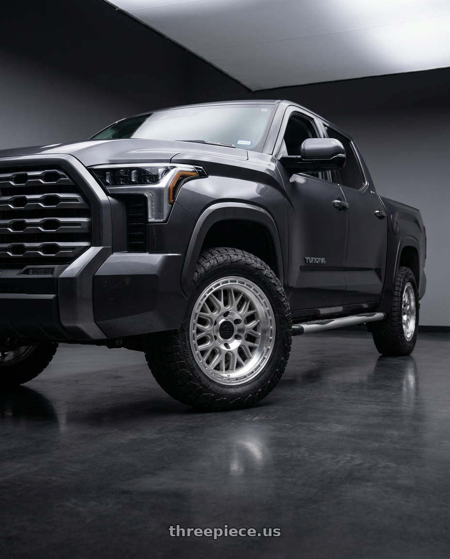 2023 toyota tundra with LOCK OFFROAD ONYX 6x139.7 17x9+1 Machining With Clear Coat wheels