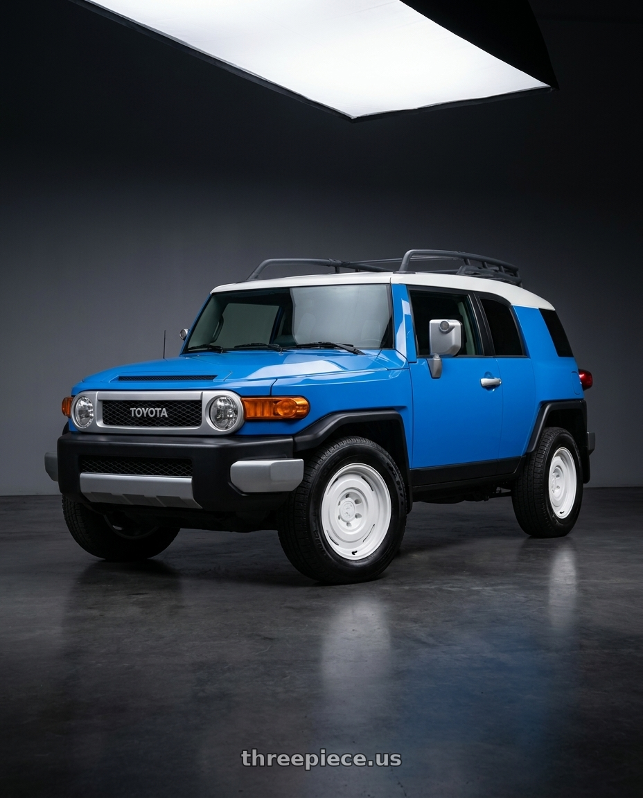 2007 Toyota FJ Cruiser with fifteen52 ANALOG HD 6x139.7 16x7.5 +0 CLASSIC WHITE (GLOSS WHITE) wheels