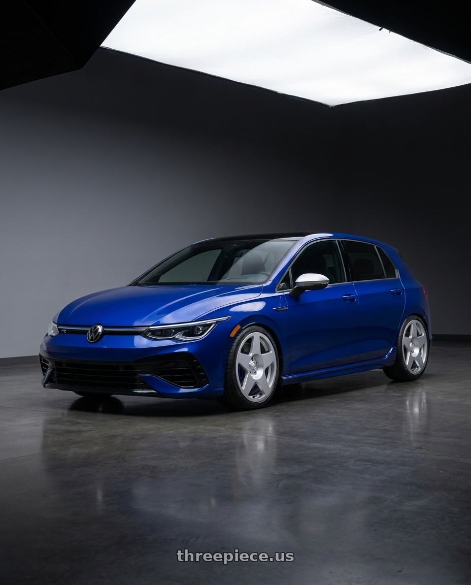 2022 Volkswagen Golf r with fifteen52 Tarmac 5x112 18X8.5 +45 SPEED SILVER (GLOSS SILVER) wheels