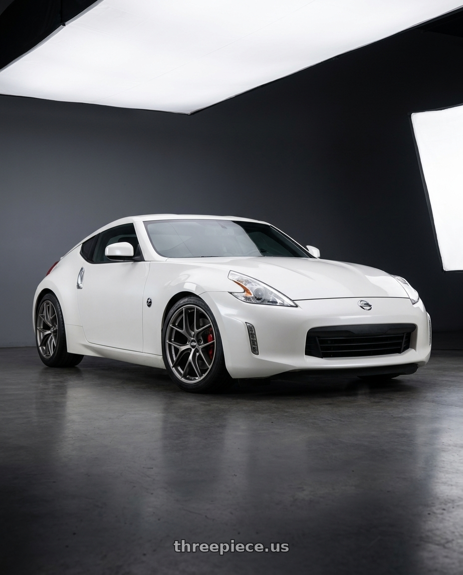 2019 Nissan 370Z with BBS CC-R 5x114.3 19x8.5+30 Satin Platinum wheels