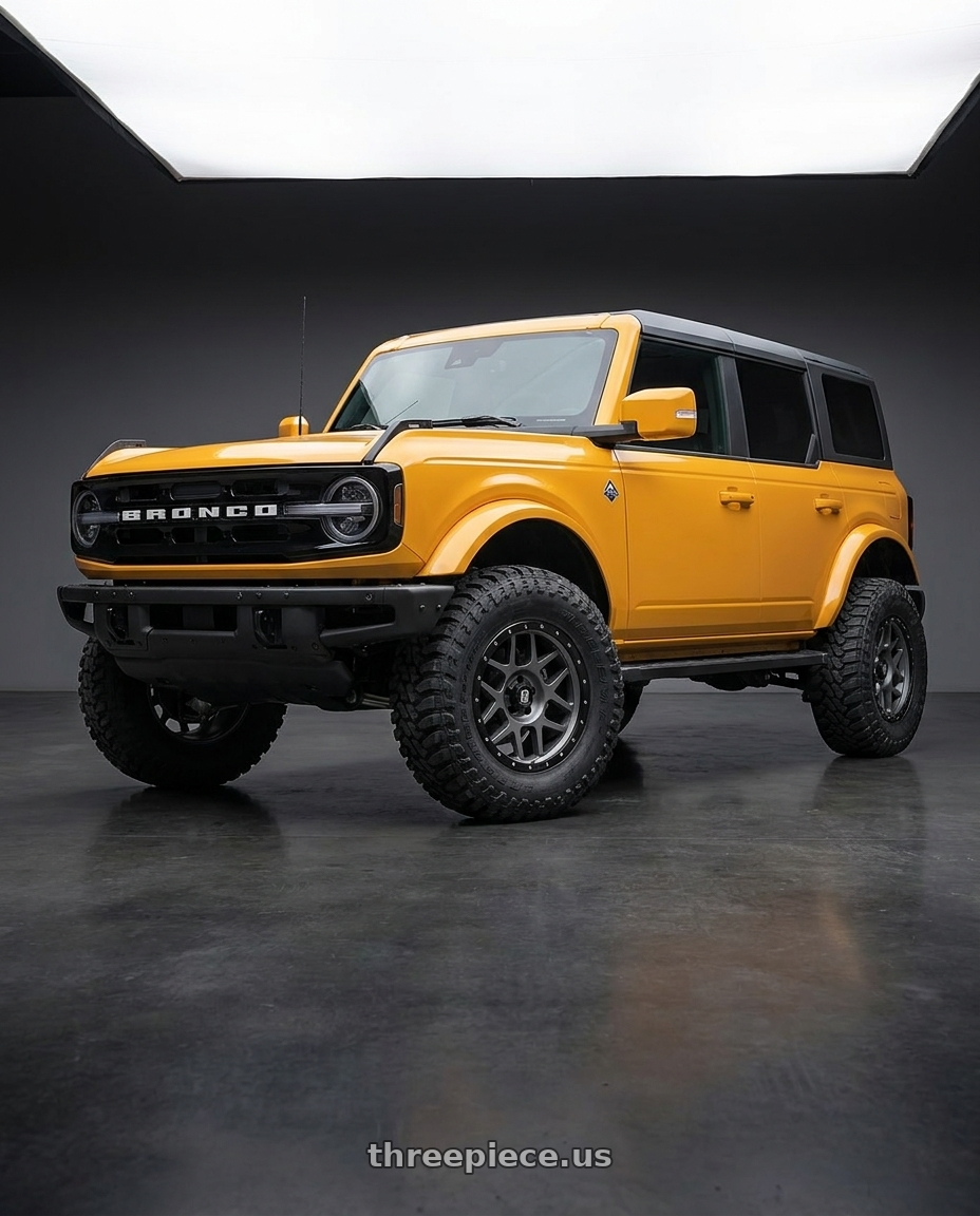 2024 Ford Bronco with XD XD127 BULLY 6X139.7 20X9 +18 MATTE GRAY BLACK RING wheels