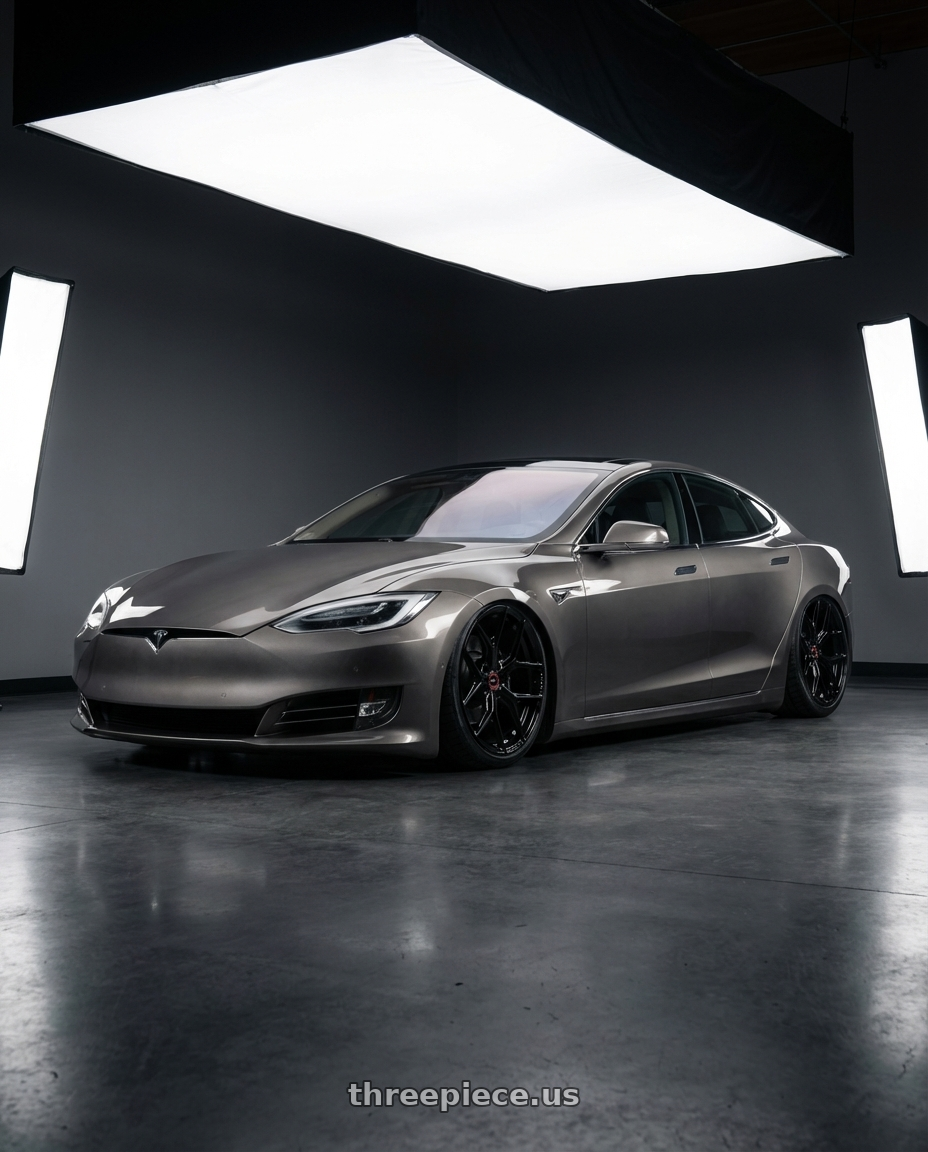 2018 Tesla Model S with Vossen HF-5 21x12 / 5x120 / ET52 / Deep Face / 72.56 - Gloss Black Wheel - HF5-1B36 wheels