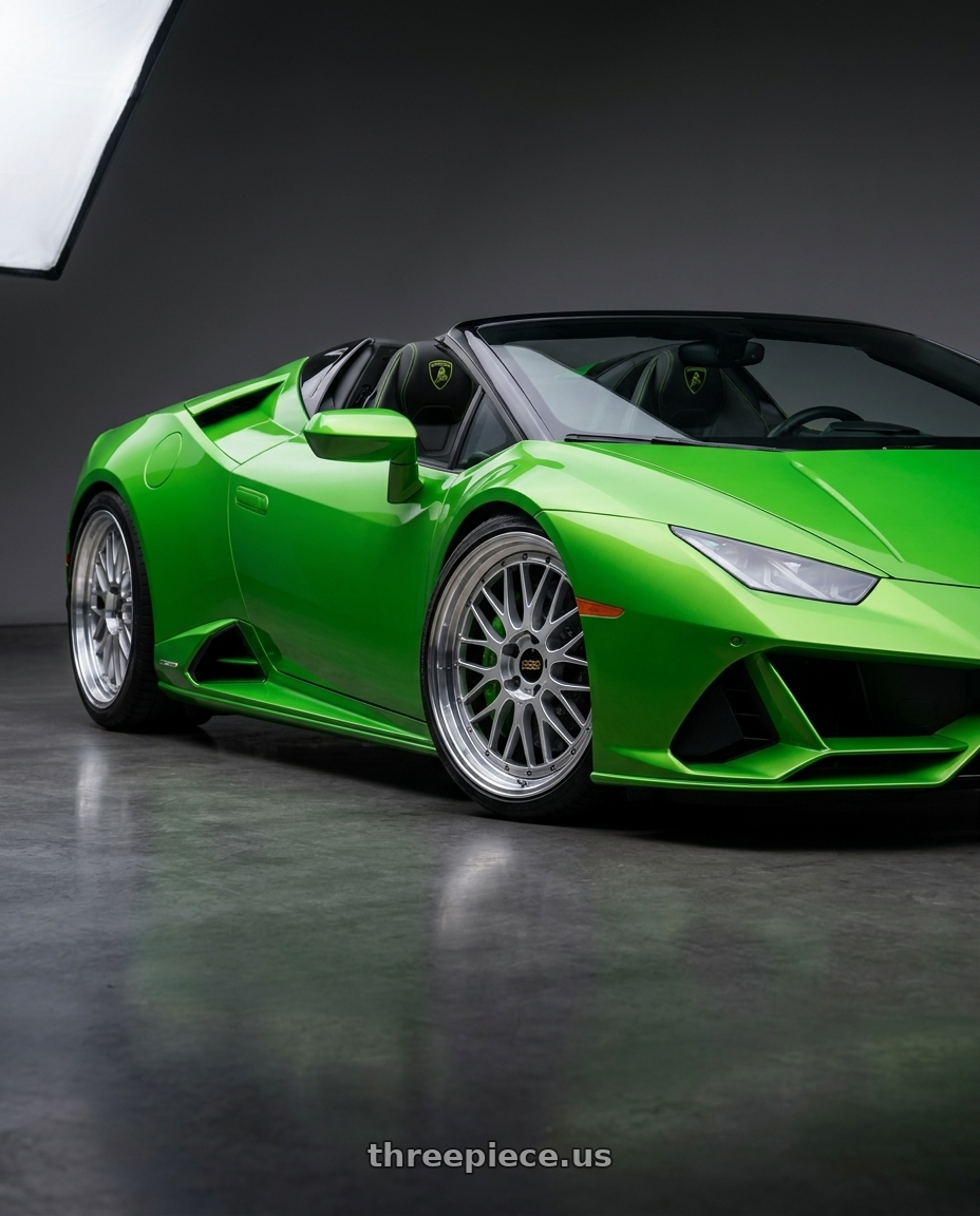2019 Lamborghini Huracan Spider with BBS LM 5x120 21x9.0+32 Diamond Silver wheels