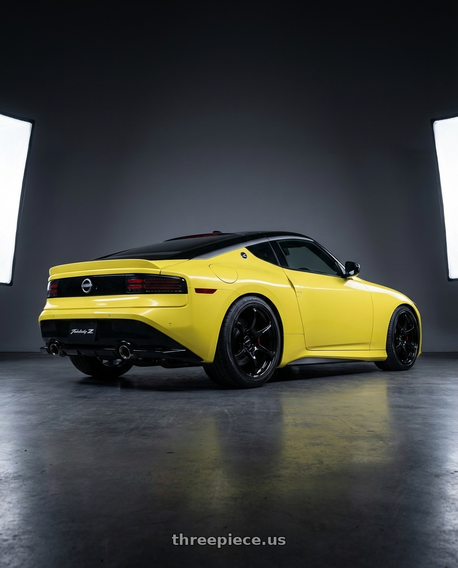 2024 Nissan Z with Advan RGIII 5x114.3 19x10.5+25 Gloss Black wheels rear three quarter view square tires