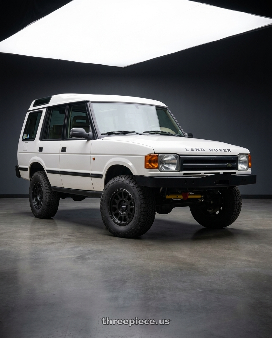 1996 Land Rover Discovery with Method MR305 NV 16x8 0mm Offset 6x5.5 108mm CB Double Black Wheel - MR305680601000 wheels