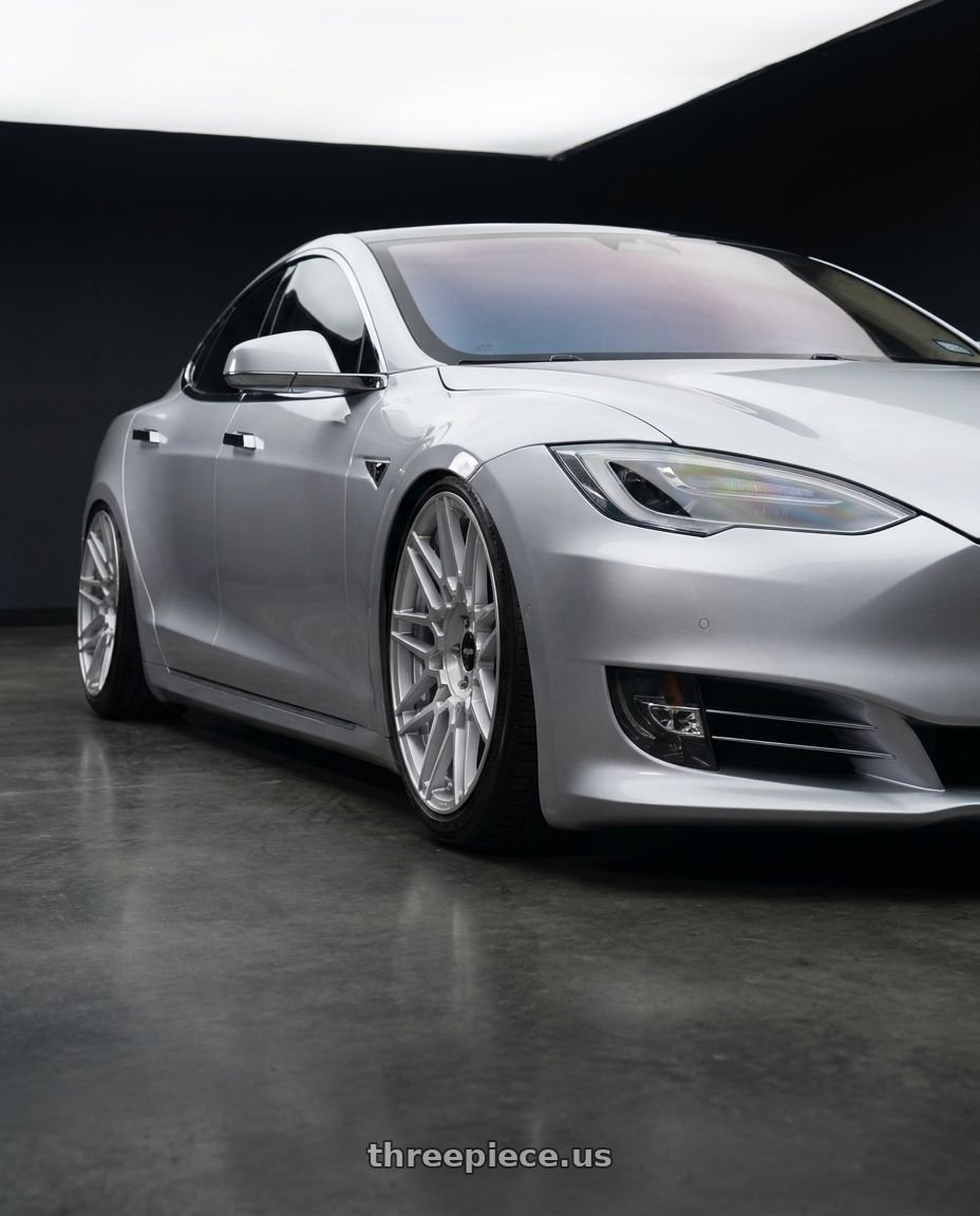 2018 tesla model s with Rotiform TDX 5x120 20x9 +27 Silver W/ Machined Face wheels