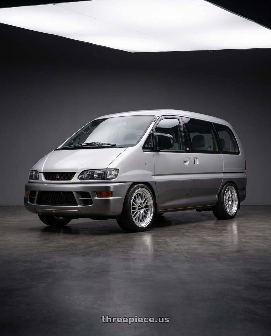 2006 mitsubishi Delica L400 with BBS LM 5x114.3 18x8.5+38 Diamond Silver wheels