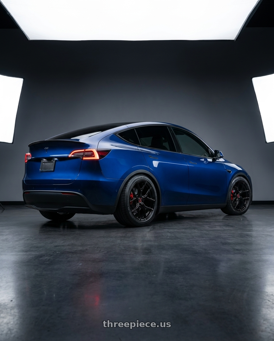 2026 Tesla Model Y Performance with VOSSEN HF-5 5X114.3 20x10.5 +45 GLOSS BLACK wheels rear three quarter view meaty tires