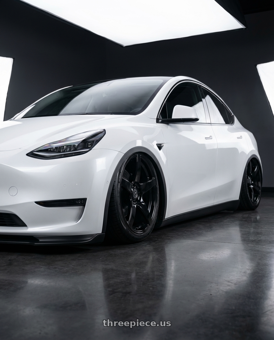 2024 Tesla Model Y with Forgestar CF5 5x114.3 20x9 +35 Gloss Black wheels