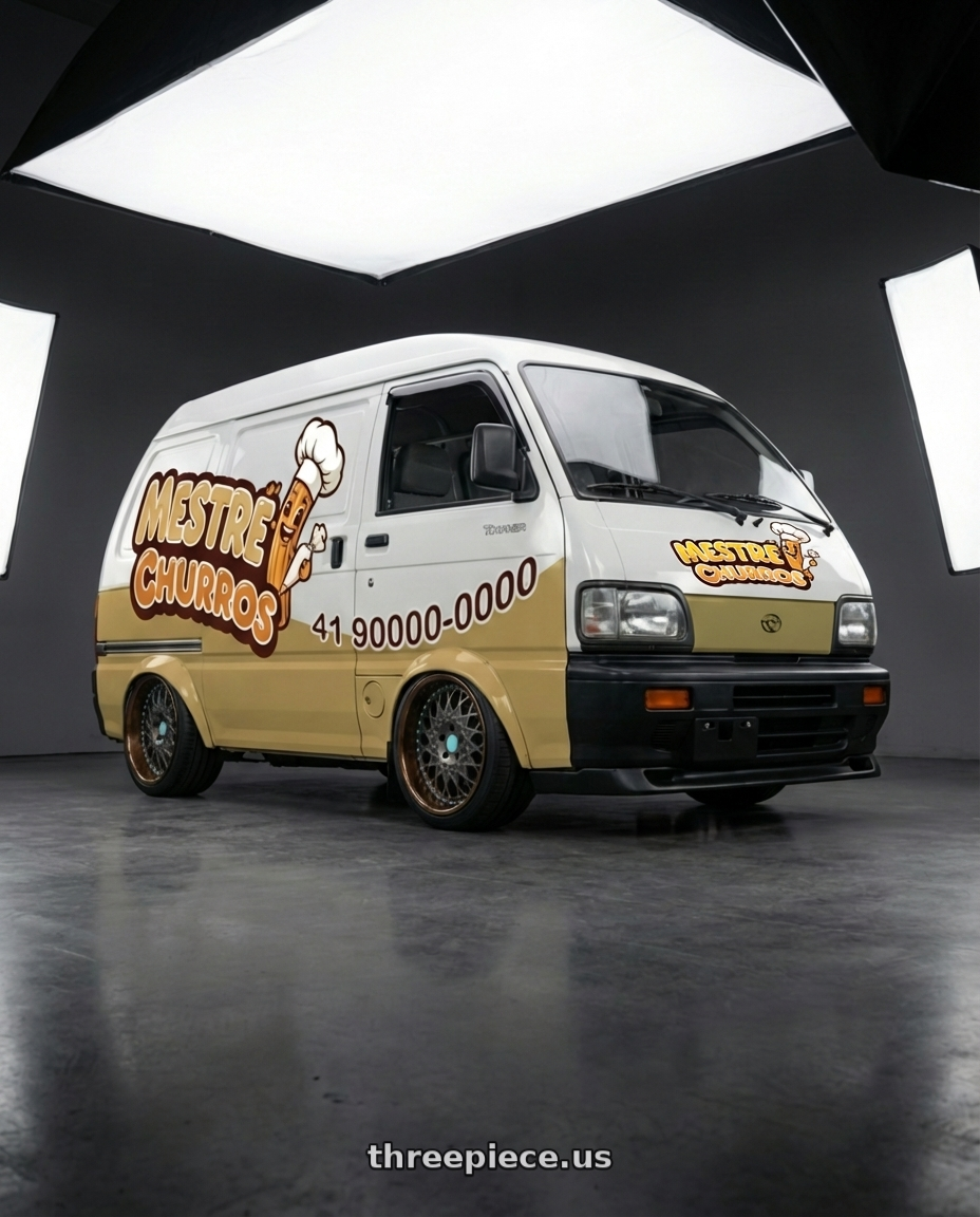 towner 1993 furgão adesivada , atrás tambem coma  logomarca  with Heritage Wheel FUJI wheels