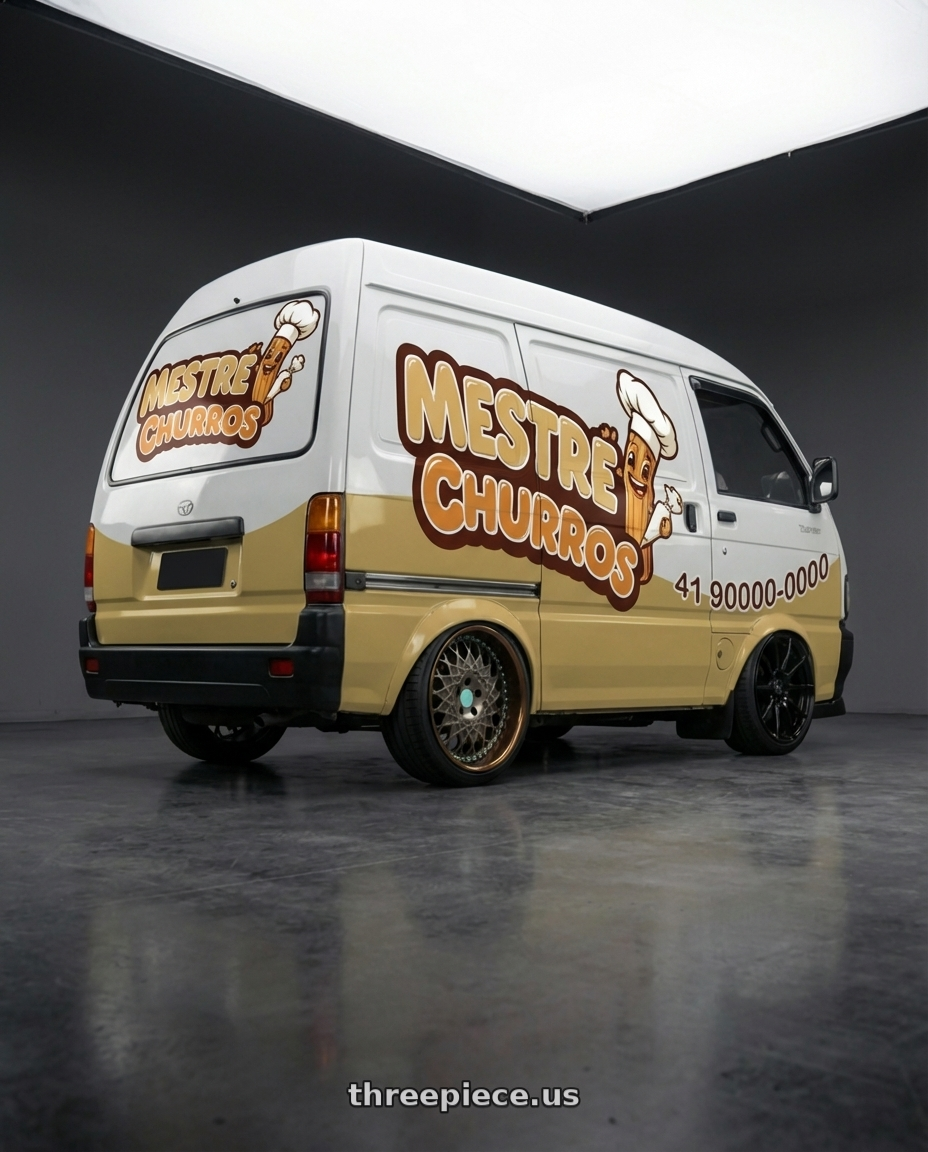 towner 1993 furgão adesivada , atrás tambem coma  logomarca  with Heritage Wheel FUJI wheels rear three quarter view square tires