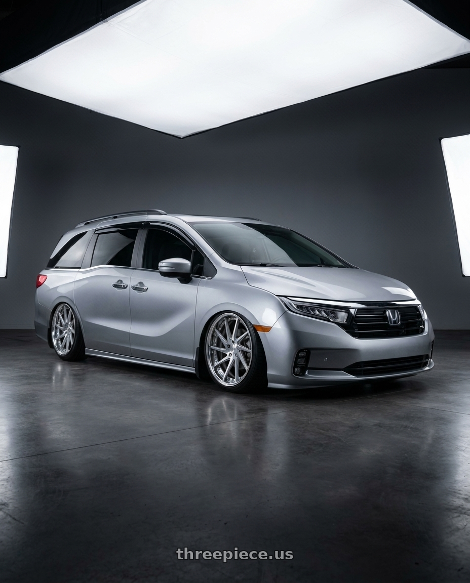 2024 Honda Odyssey with Work Gnosis Cvs 5x120 20x8.5+45 H Disk Composite Buffed And Brushed wheels