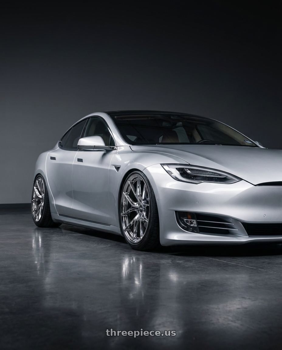 2018 tesla model s with ESR Wheels RF2 5x120 19x9.5 +35 Chrome wheels