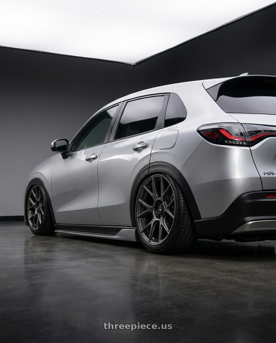 2026 Honda hr v with Konig Ampliform 5x114.3 20x11+22 Dark Metallic Graphite wheels rear three quarter view slight stretch tires