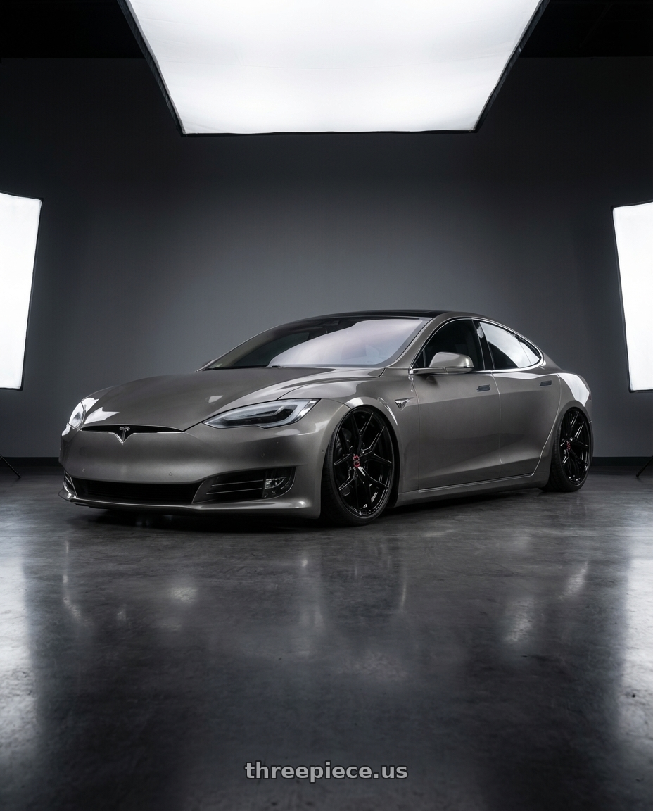 2018 Tesla Model S with Vossen HF-5 21x12 / 5x120 / ET52 / Deep Face / 72.56 - Gloss Black Wheel - HF5-1B36 wheels
