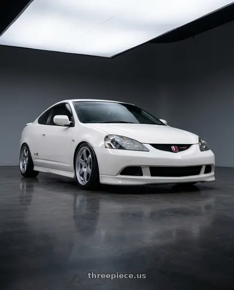 2005 Honda Integra type r with Volk Racing TE37 SAGA S-PLUS 5x120 17x9+35 Diamond Silver wheels