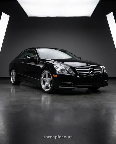 2013 Mercedes-Benz E350 4Matic with DOLCE PERFORMANCE STELLA 5x112 18x8.5 +35 Gloss Silver wheels
